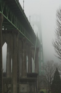 濃霧のSt Johns Bridge-3500