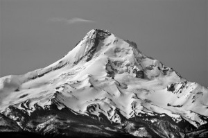 Highway 35-4333_HDR3-BW