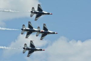 Thunderbirds diamond formation-5515