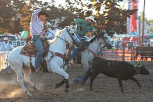 McMinnville Rodeo-Team Roping Heeler-4468