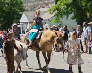 spray-rodeo-parade-4447_27429796276_o